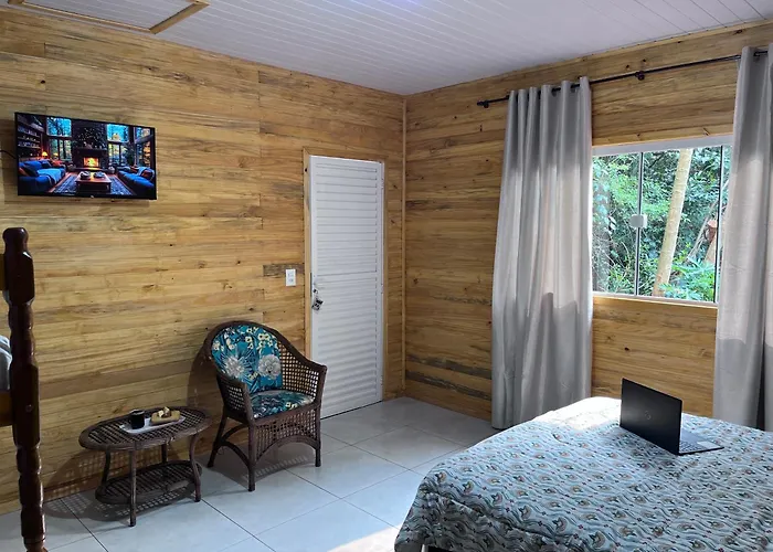 Iguassu Eco Hostel - IguassuEcoHostel - Eco Suítes